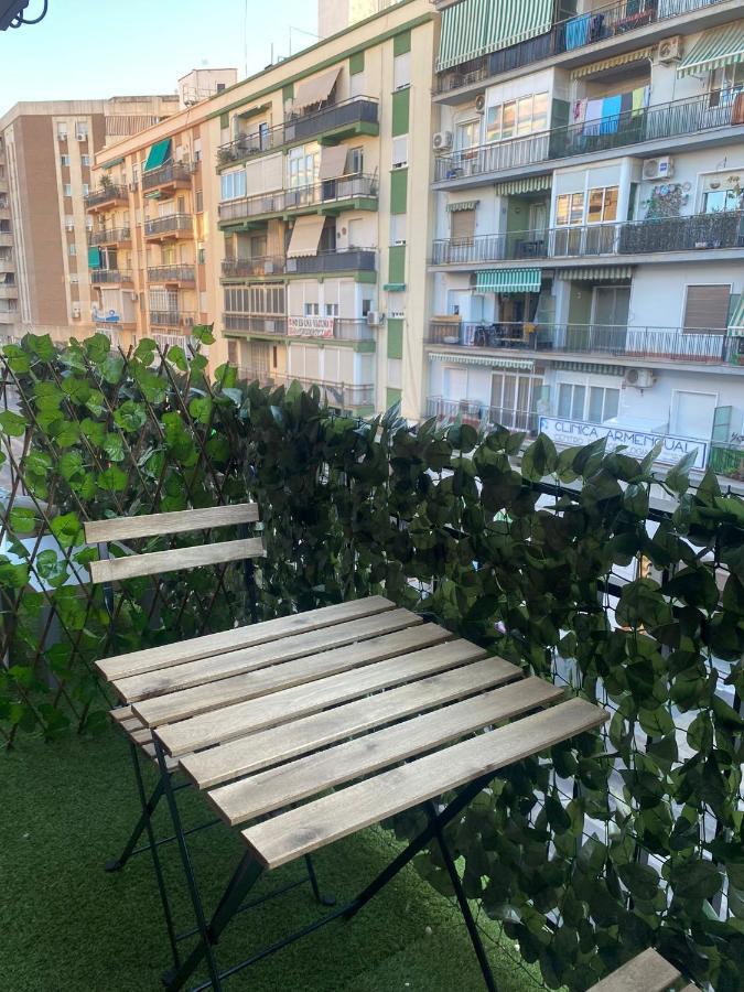 Apartamento De Habitaciones Privadas En El Centro De Малага Екстериор снимка